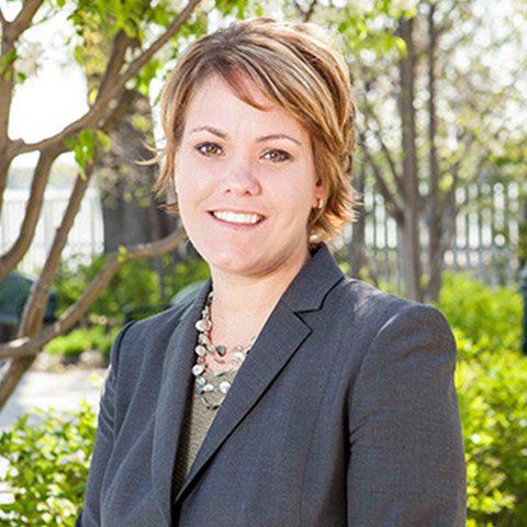 Erin Turner headshot